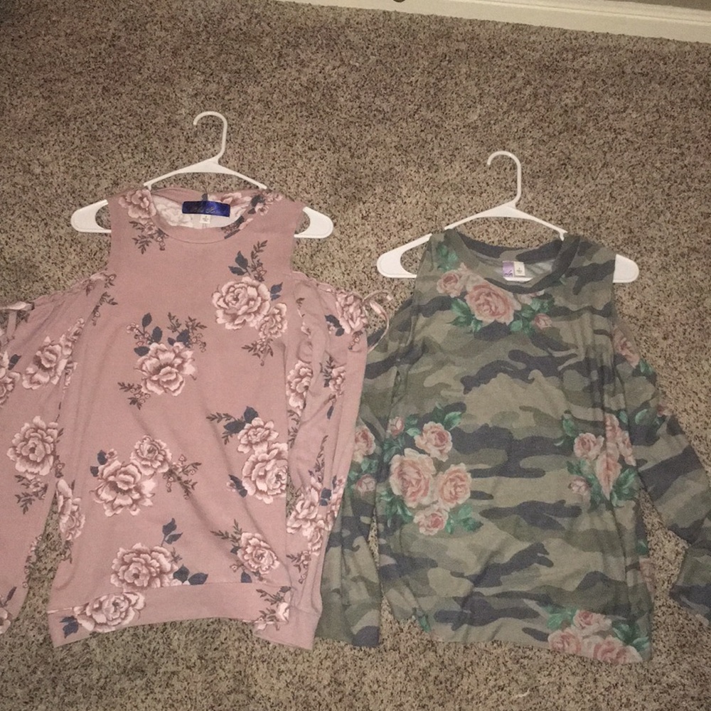 Floral off the shoulder sweatshirt bundle